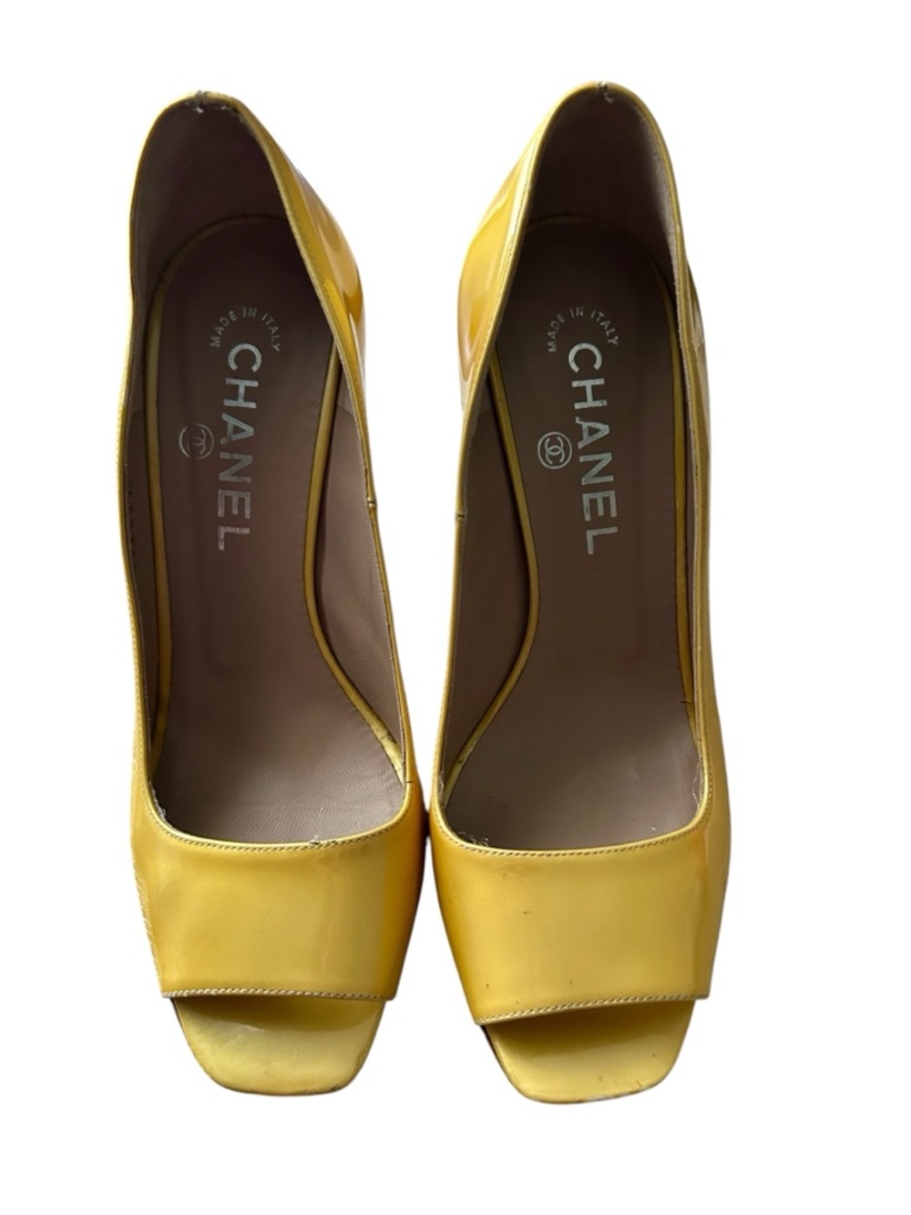 CHANEL Yellow Peep-Toe Patent Leather Pumps- Sz 37/6.5US - Picture 3 of 7